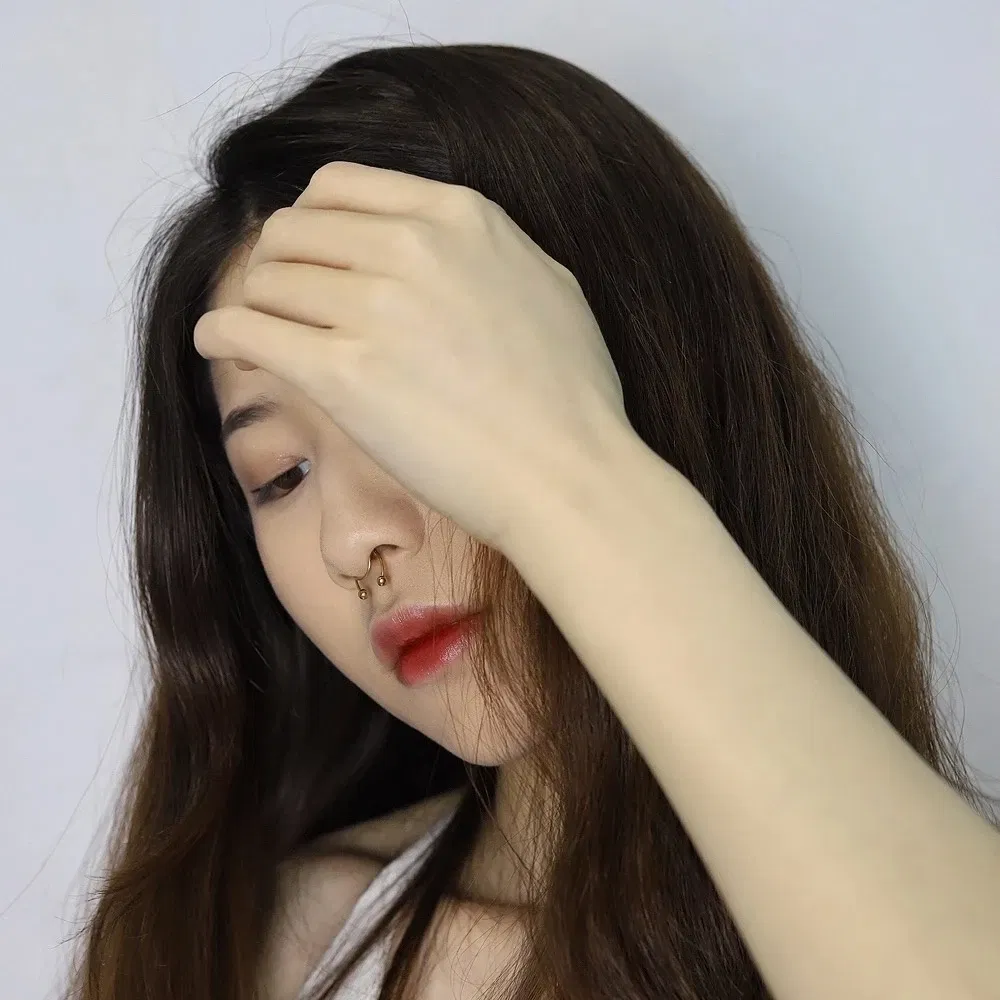 Metal color: Light Yellow Gold Color - Women Fake Piercing Nose Ring Hoop Septum Non Piercing Nose Clip Rock HipHoop Stainless Steel Magnet Fashion Punk Body Jewelry