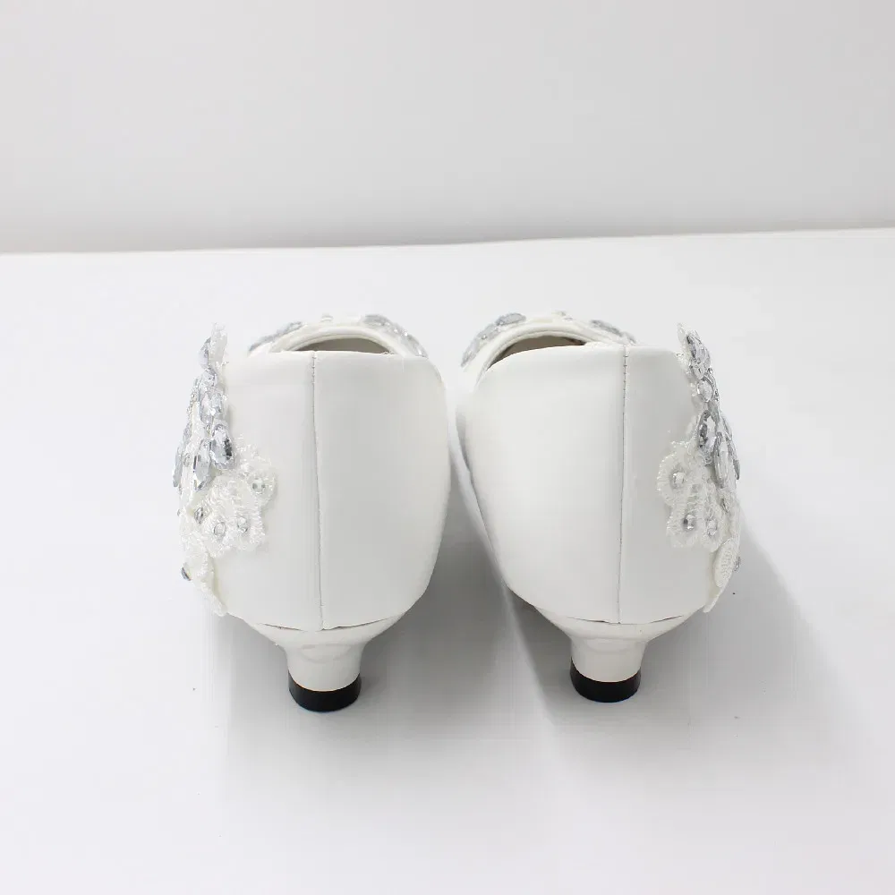 Color: WHITE, Shoe Size: 34, Ships From: CHINA - 【Xingchenmao?‘Low heel large size bridal shoes White large size soft top women's shoes handmade lace simple single shoes BH0710