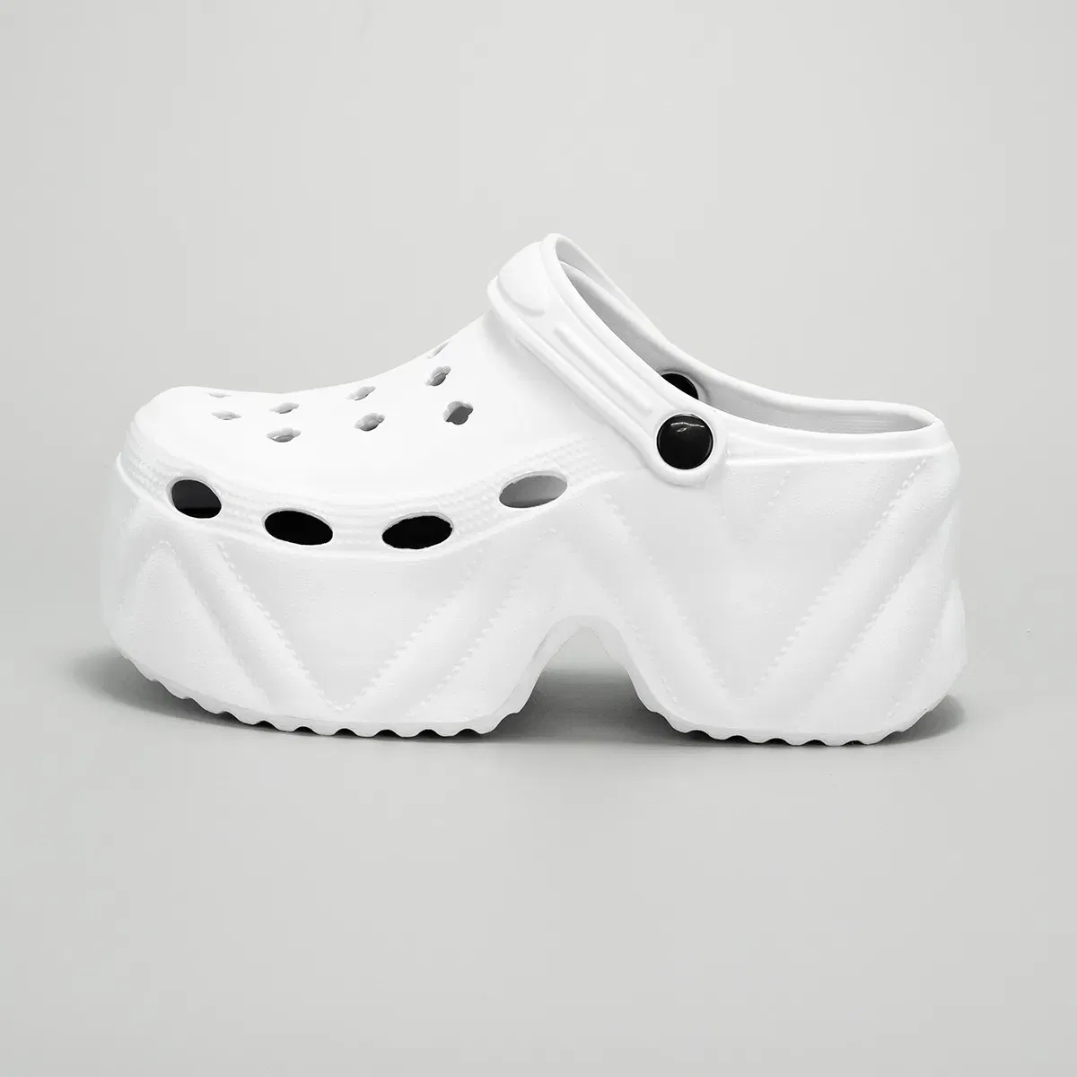 Color: Beige, Shoe Size: 3.5 - New summer outside wear thick bottom 9cm height increase EVA Baotou soft bottom non-slip women's breathable slippers cave shoes