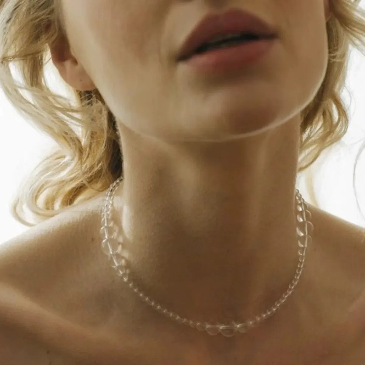 Metal Color: Dark Gold - HUANZHI Transparent Natural Crystal Stone Beads Necklace for Women Magnetic Buckle Chain Collarbone Choker Fashion Jewelry Hot