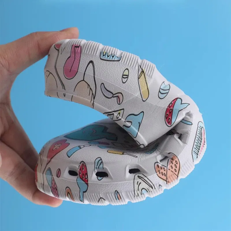 Color: Beige, Shoe Size: 41-42 - Non-slip Nurse Clogs Hospital Doctor Surgical Slippers Women EVA Medical Shoes Dental Nursing Clogs SPA Beauty Salon Shoes Y07