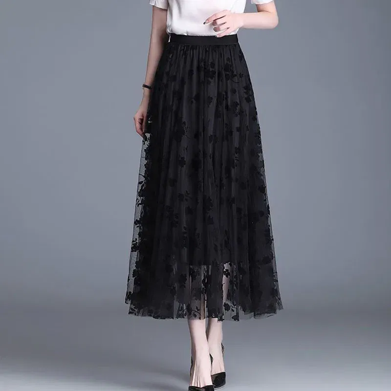 Color: black, Size: M - GIDYQ Korean Women Mesh Skirt Fashion Hook Flower Loose Midi Skirt Elegant Female Casual All Match Skirts Summer New