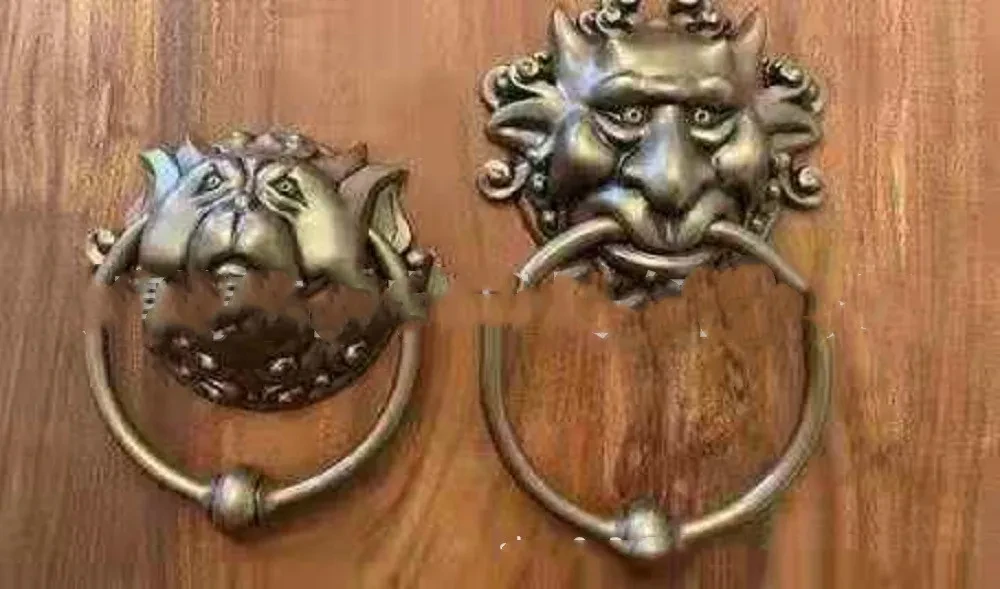 Knockers