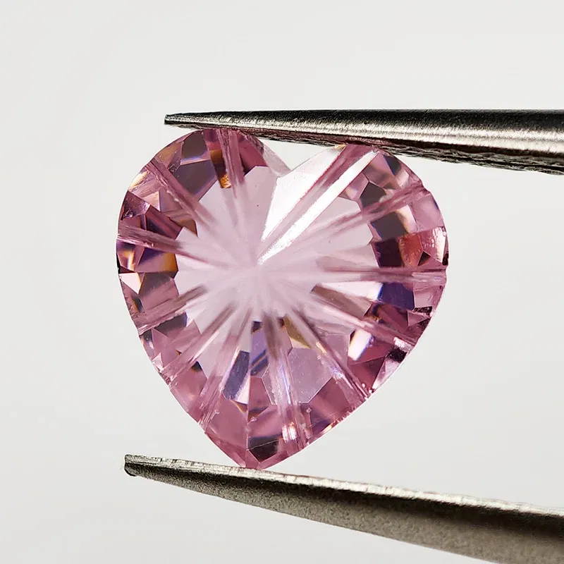 New Pink 6x6mm Heart Pyrotechnic Cut Cubic Zirconia Gemstones for Jewelry Making