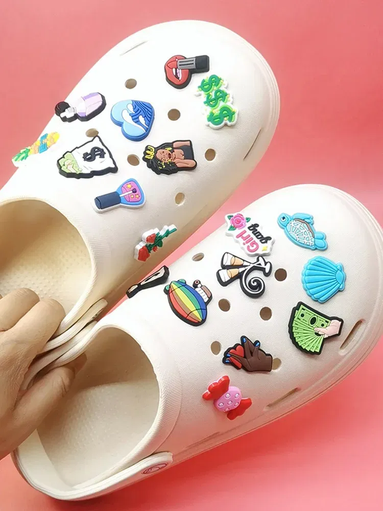 Lovely PVC Shoes Charms Ornaments Croc Clogs Accessories Diy Buckle Decorations Fit Wristbands Kids Adult Halloween Party Gifts