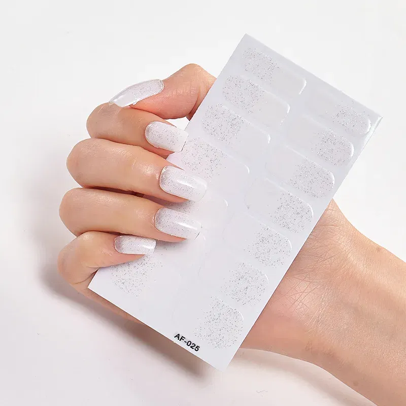 Color: green - Designer Nail Decals Sticker For Nails Foil Nail Art Stickers 2020 Fashion Nail Minimalist Design Minimalist Design