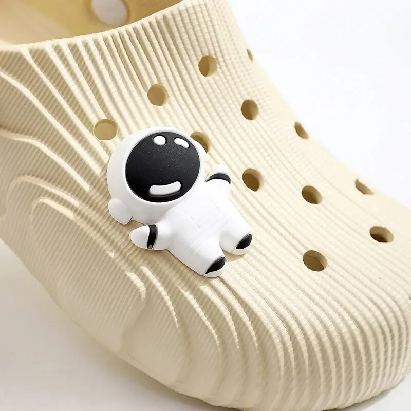 Shoe Size: 33.5, Color: Beige - 2024 New Fashion Women Slippers DIY Astronaut Spaceman Button Slides Non-slip Flat Sandals Beach Slippers Plus Size Women Shoes