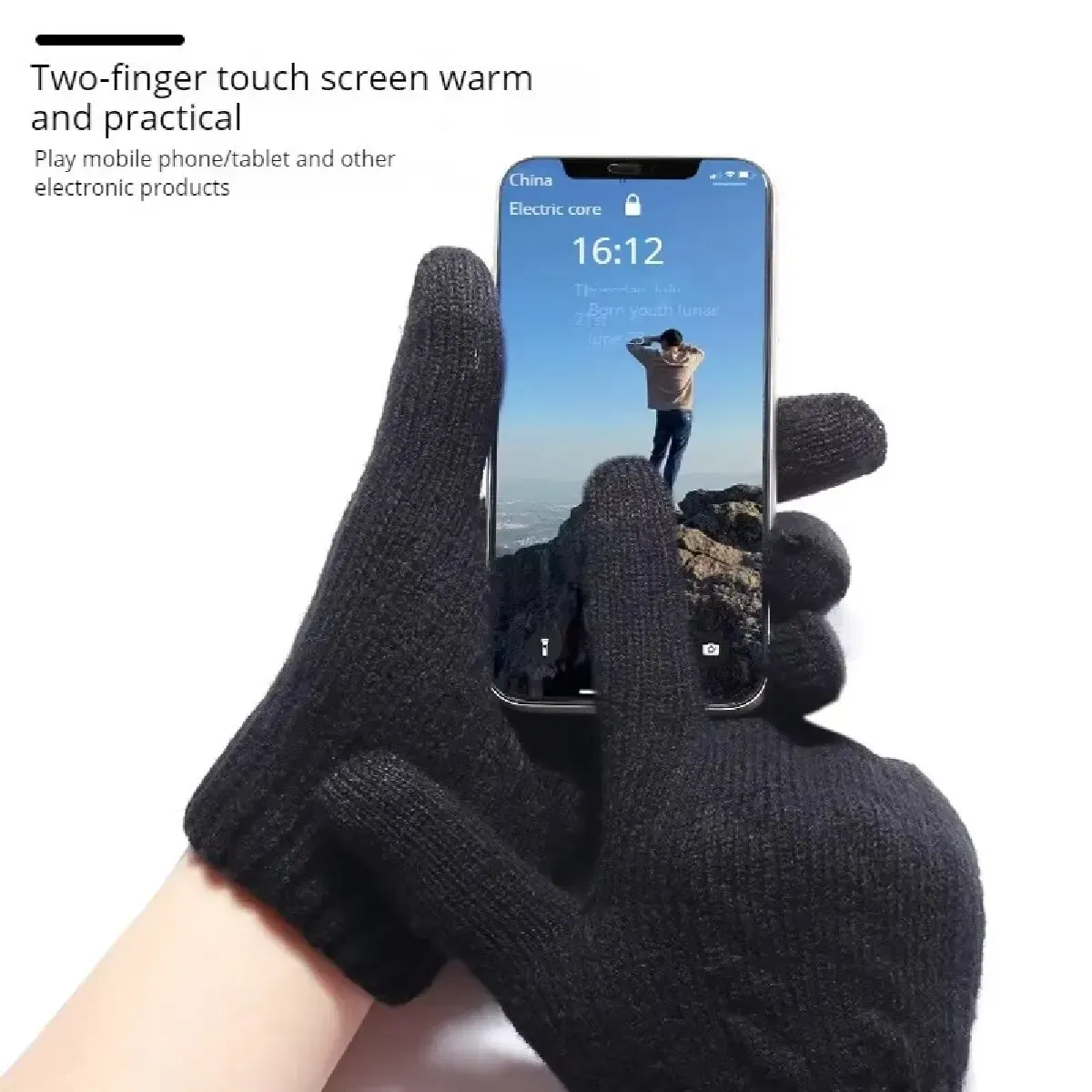 Color: green, Gloves Size: One Size - Fleece Lined Fashion Warm Women Men Black Cable Knitted Winter Touch Screen Gloves