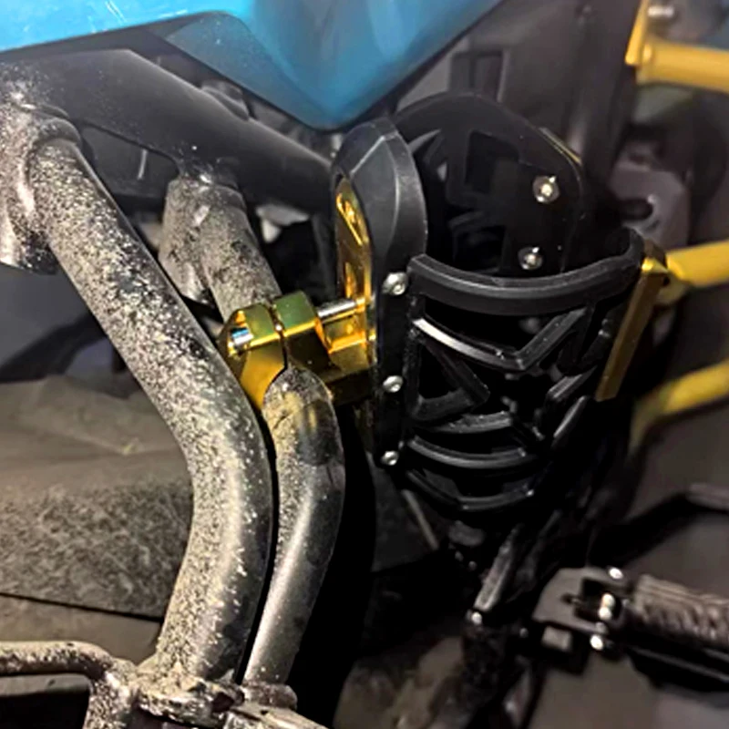 Color: Yellow - For Suzuki VSTROM 650 800 1000 1050 1050XT V-STROM 250 800DE 1050DE CNC Accessories Beverage Water Bottle Cage Drink Cup Holder