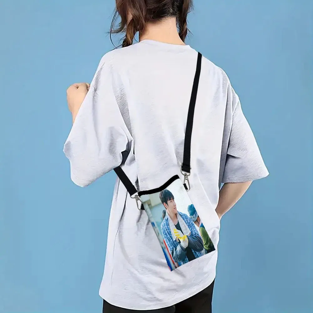 Color: WHITE, Size: Extra Large - Ji Chang Wook Phone Bag Adjustable and Detachable Strap Designed for Women Crossbody Convertible ShoulderBag3.3