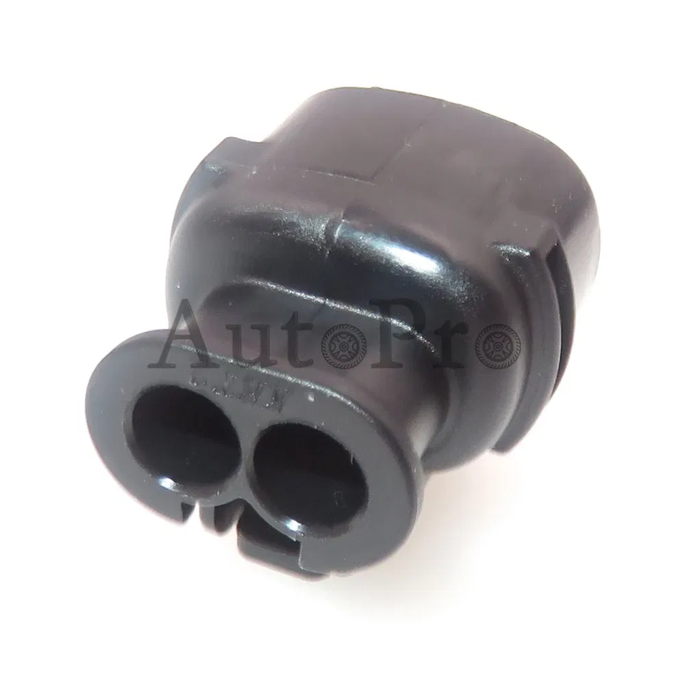 Color: black - 1 Set 2 Hole MG640795-5 AC Assembly Car Wiper Spray Motor Sealed Wire Connectors Automobile Modification Socket