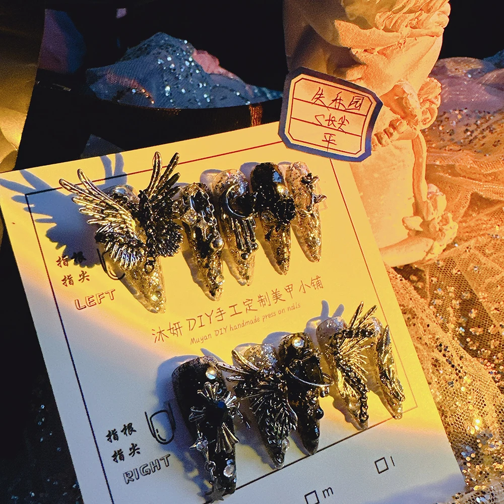 Color: Red - Handmade Nail Shot of Spicy Girl Heavy Industry Metal Lost Paradise Subculture Super Cool Spicy Girl Dark Personality  Nails