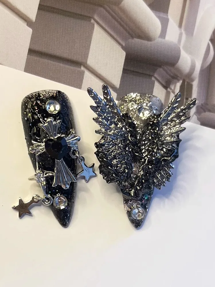 Color: Red - Handmade Nail Shot of Spicy Girl Heavy Industry Metal Lost Paradise Subculture Super Cool Spicy Girl Dark Personality  Nails