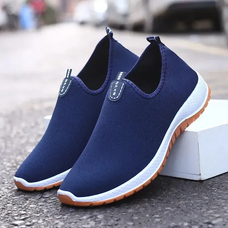 Color: Blue, Shoe Size: 41 - 2022 Leisure Sports Cloth Shoes Men's Mesh Breathable Soft Sole Running Shoes