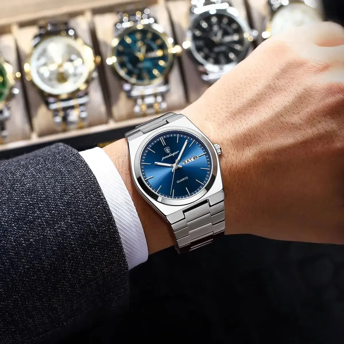 Color: Gold - POEDAGAR Luxury Watch For Man Waterproof Luminous Date Week Stainless Steel Men Watch Casual Quartz Men's Watches Male Clock+box
