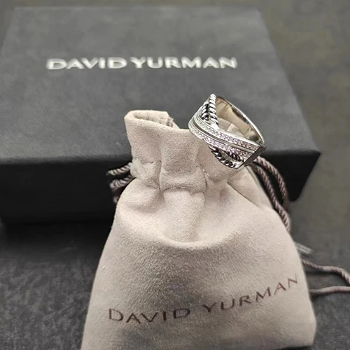 Gem Color: Red, Ring Size: 8 - Get Your Sparkle On With 2024'S Latest Fashion Accessory - S925 Silver Dy Ring With Jewel Accents!