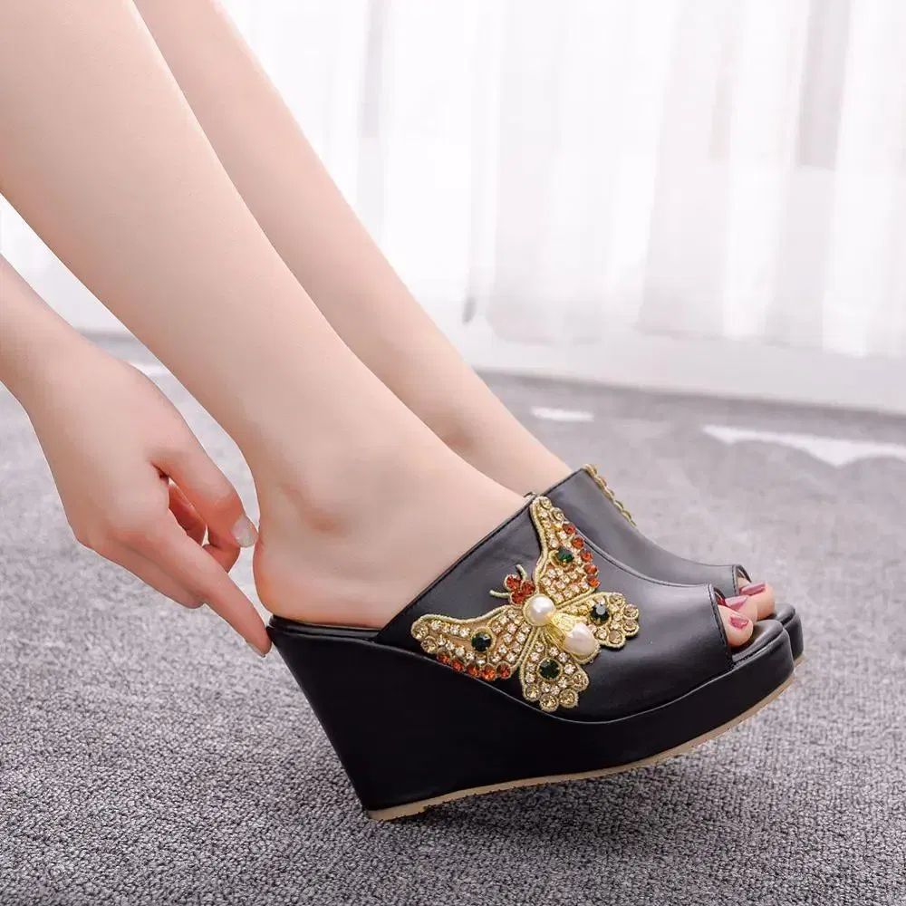 Color: black, Shoe Size: 38 - Crystal Queen 10cm Peep Toe Platform Wedges Slippers High Heels Beach Sandals Women