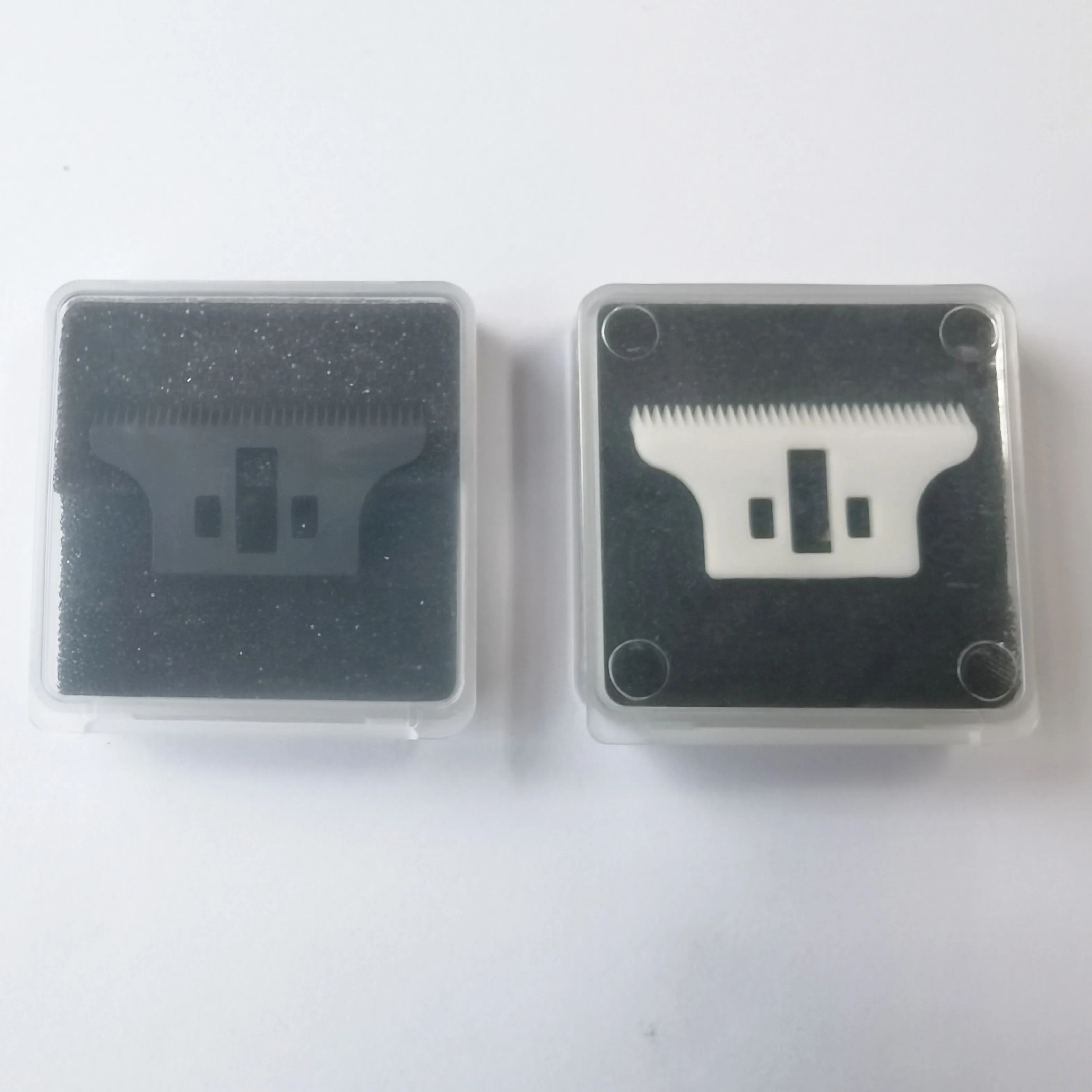 Color: Red - Ceramic blade fit Detailer Ceramic  T-Wide 8081Cutter