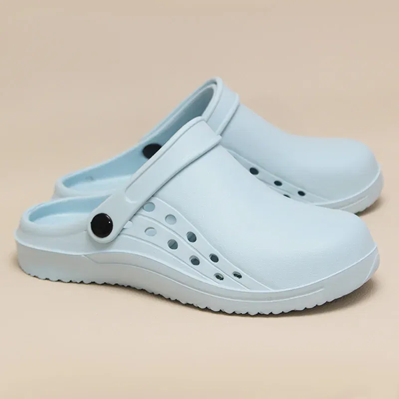 Color: Brown, Shoe Size: 33 - High Quality Scrub Shoes Non-slip Dentist Nursing Clogs Healthcare Service Work Slippers Soft Operating Room Protective Clogs