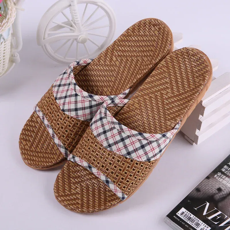 Color: Brown, Shoe Size: 41 - Mntrerm Summer Natural Bamboo Rattan Cane Grass Weaving Slippers Shoes Vine Grass Men Casual Slippers Non-slip Couples Slippers