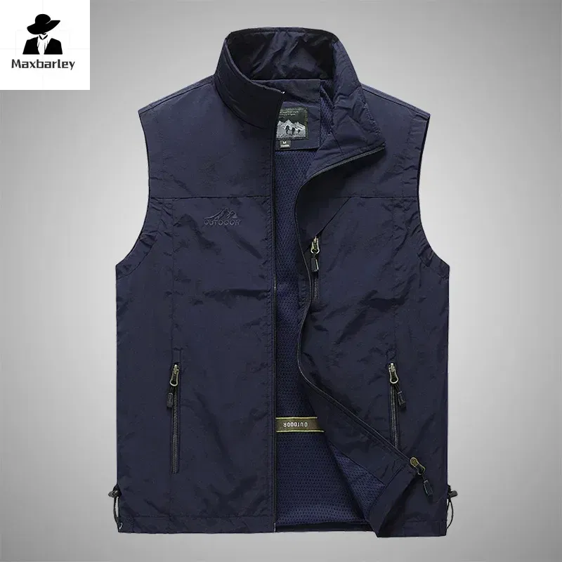 Color: black, Size: S - Autumn Men Waistcoat Outdoor Leisure Solid Sleeveless Jacket Young Middle-aged Photography Fishing Casual Vest Male summer