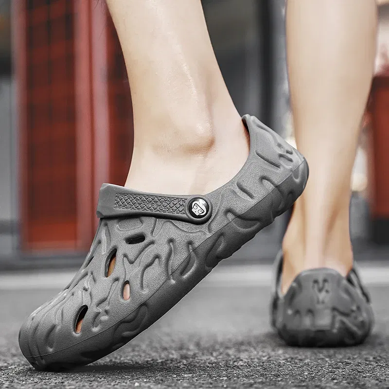 Color: WHITE, Shoe Size: 41 - Men Summer Slippers Thick Sole Mens Clogs Sandals Hollow Breathable Flip Flops Sandals Shoes Fashion Beach Slippers