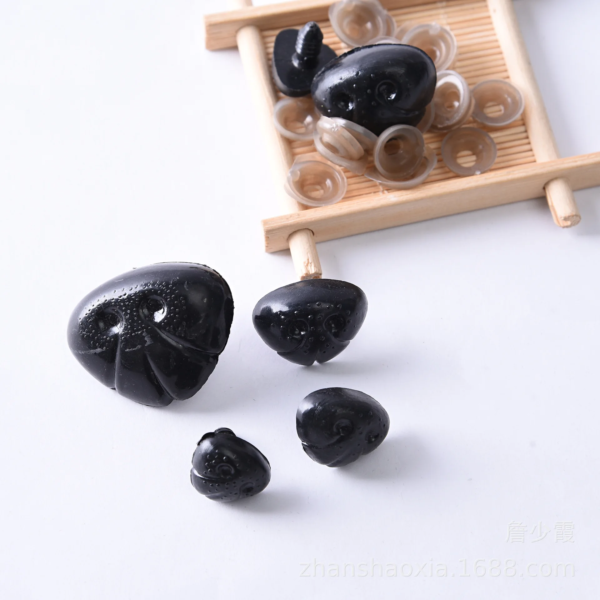Color: black, Size: L - DIY 10Pcs 5/12/20MM Dog Nose Smooth Accessory Plug in Animal Plastic Personalized Nose Crochet Toy Doll Making Supply Plush Doll