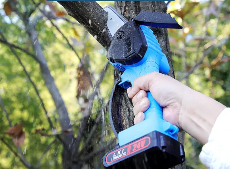 Mini Gas Chainsaw