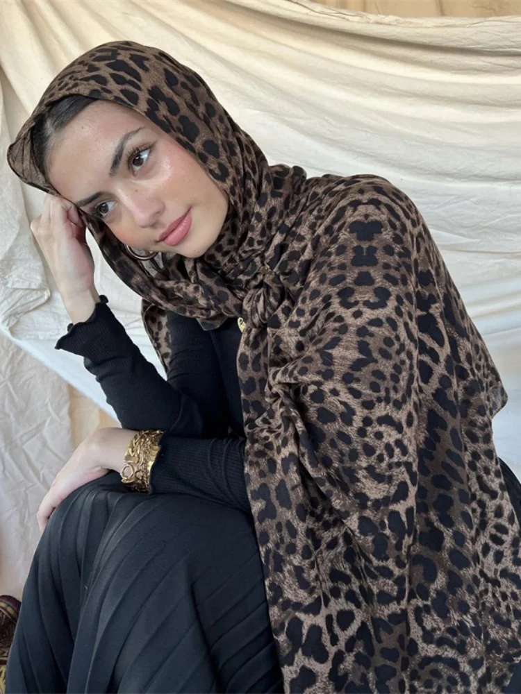 Color: Blue - 1Pcs Ramadan Hijab Leopard Print Women Bohemian Watercolor Soft Muslim Hijabs Floral Breathable Shawl Wrap Scarf Headscarf Warm