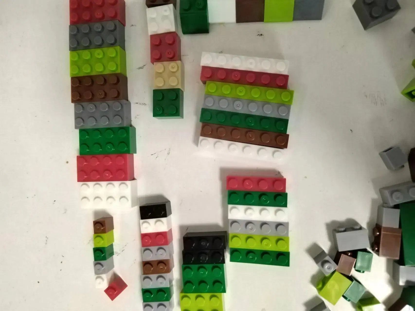 Color: Army Green - Bulk Building Blocks Large bricks 17 Single colour 260g Free assembly Compatible  LEGO Children's educational creative toys DIY