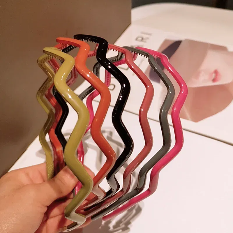Color: Silver - New Fashion Solid color resin Simple frosted anti-slip wave shape Toothed Wild Hairbands Women Girls Hair Accessories Headdress
