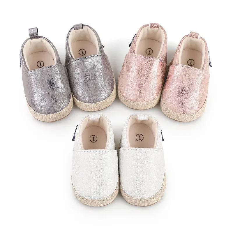 Color: WHITE, Shoe Size: 1 - Baby Boys Girls First Walkers Children Fashion Cute Soft Bottom Non-Slip Toddler Shoes Retro Soild Color Casual Shoes 0-18M
