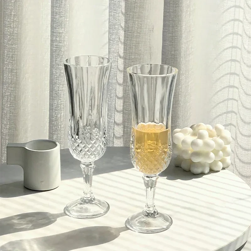 Champagne Glasses NZ