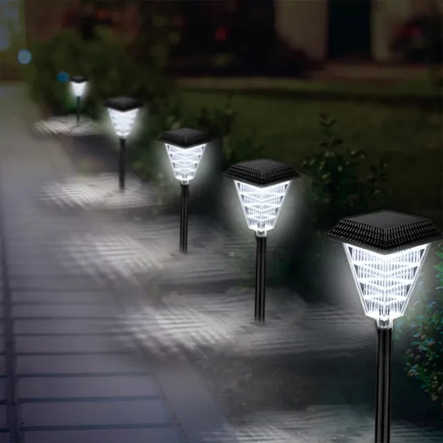 Solar Garden Lights