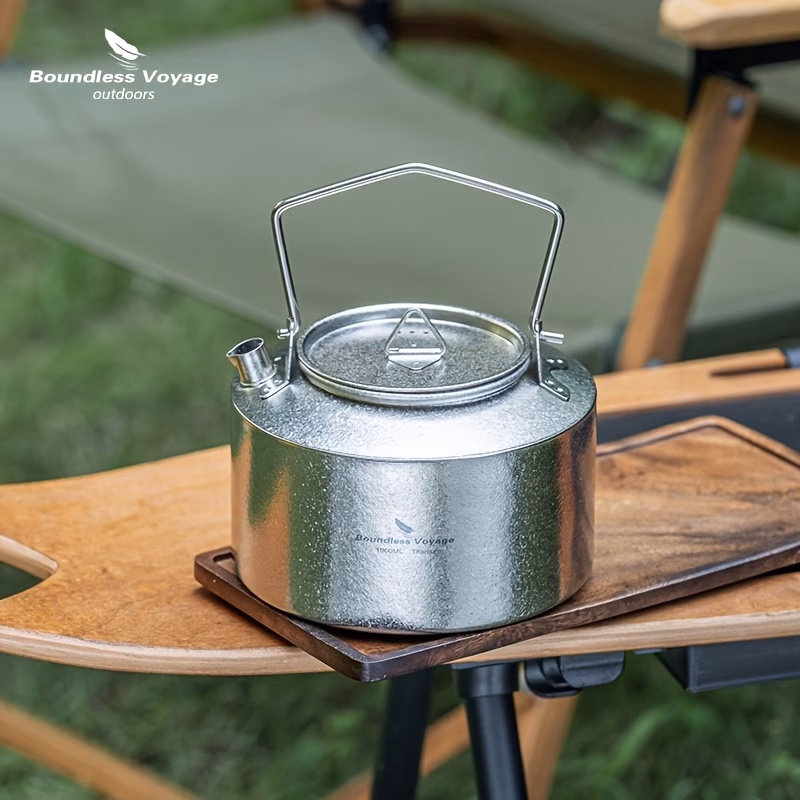 Boundless Voyage™ Titanium Kettle with Folding Handle – 1000ml