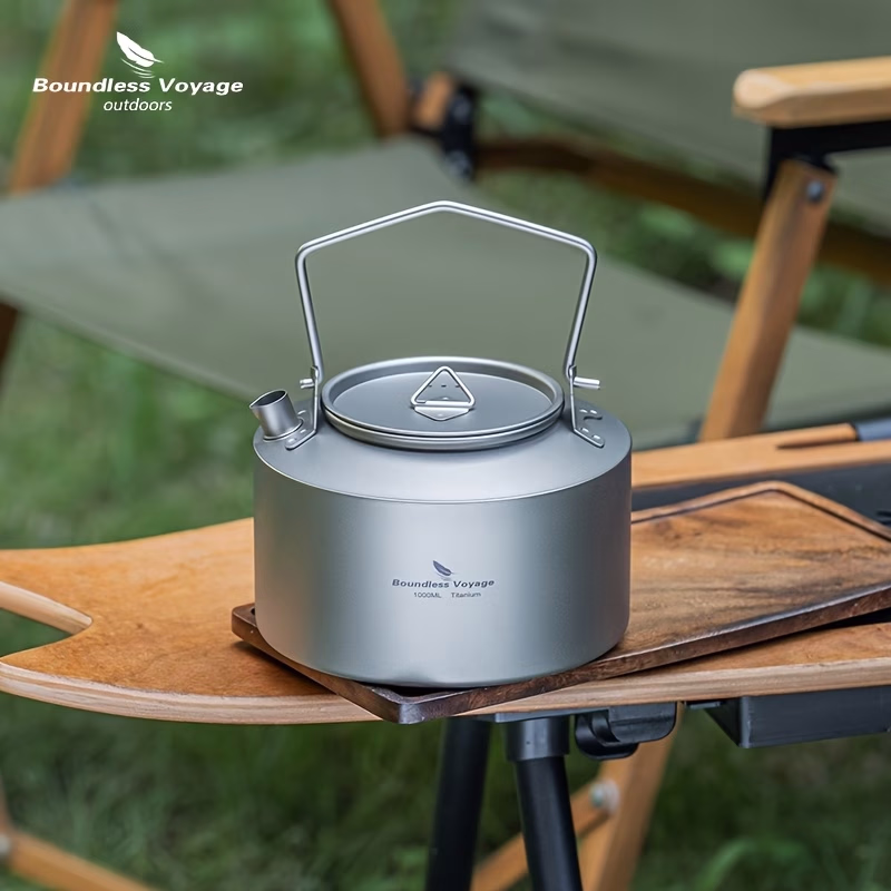 Boundless Voyage™ Titanium Kettle with Folding Handle – 1000ml