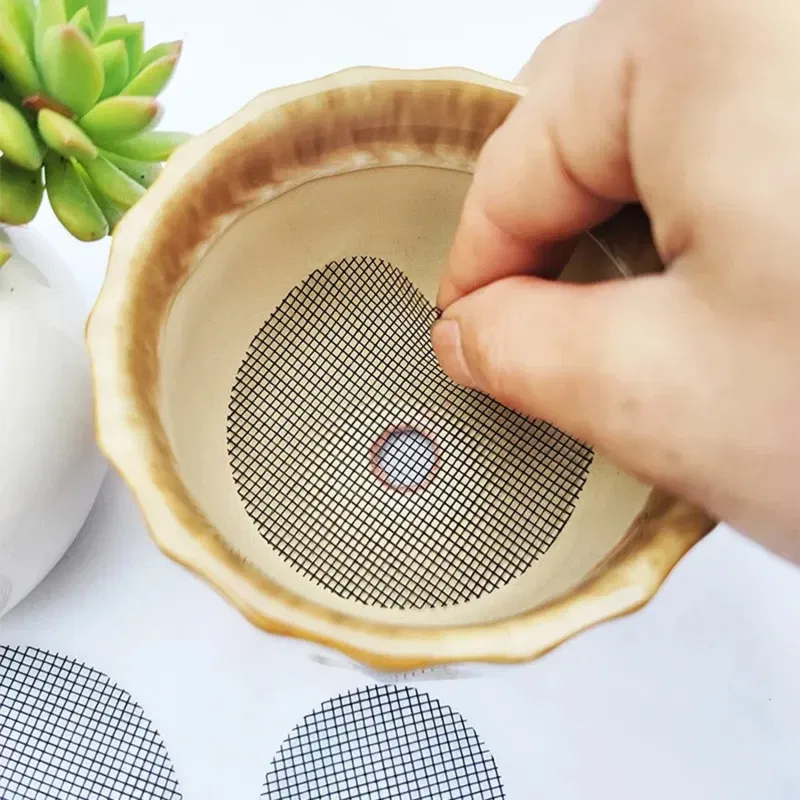 Color: Yellow, Sheet Size: Small - Pot Hole Mesh Pad Mat Grid Round Drainage Hole Screen for Pot Bottom Prevent Soil Loss Anti Bonsai Flower Plant Gardening Tools