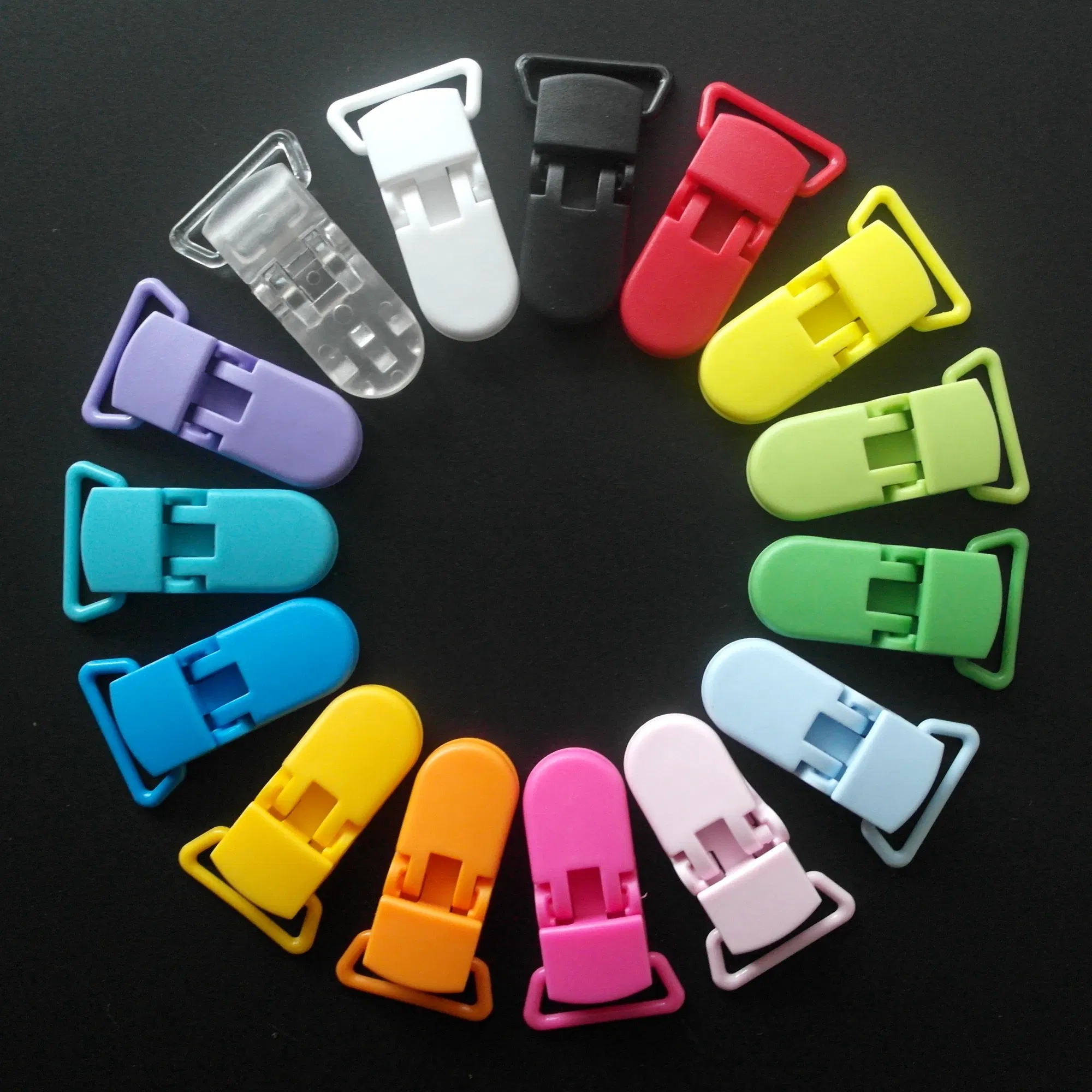 Color: Silver - Sutoyuen 40pcs Hot D Shape Kam Plastic Pacifier Clips Plastic Baby Soother Dummy Suspender Chain Holder Clips for 20mm Ribbon