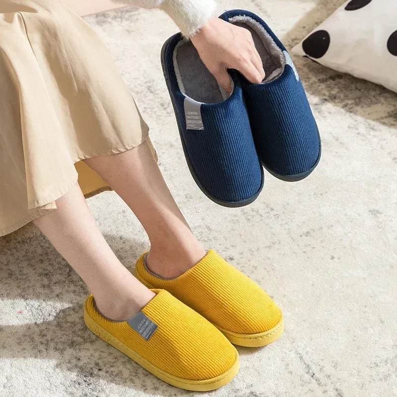 Color: Grape, Shoe Size: 33 - New Winter Household Warm Furry Women Men Shoes Indoor Slippers Bedroom Cotton Slippers  Plush Home Slippers Ladies Flip Flops