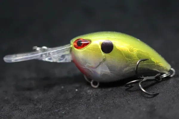 Color: Light Beige - wLure Crankbait Wobble Fishing Lure 6cm 5g Deep Diving Tight Action Fresh Water Hard Bait Floating 8# Hooks Insect Bait C770