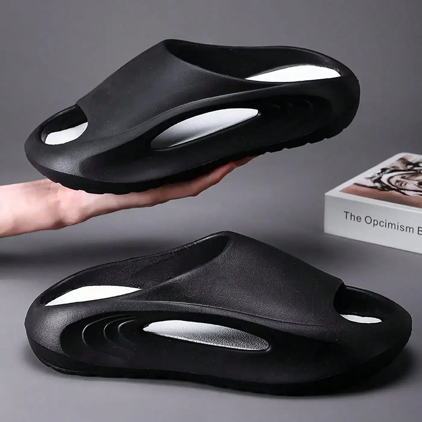 Color: WHITE, Shoe Size: 41.5 - Summer Slippers for Men and Women Thick Bottom Eva Step on the Poop Feeling Outside Wear Non-slip Casual Bathroom Slippers