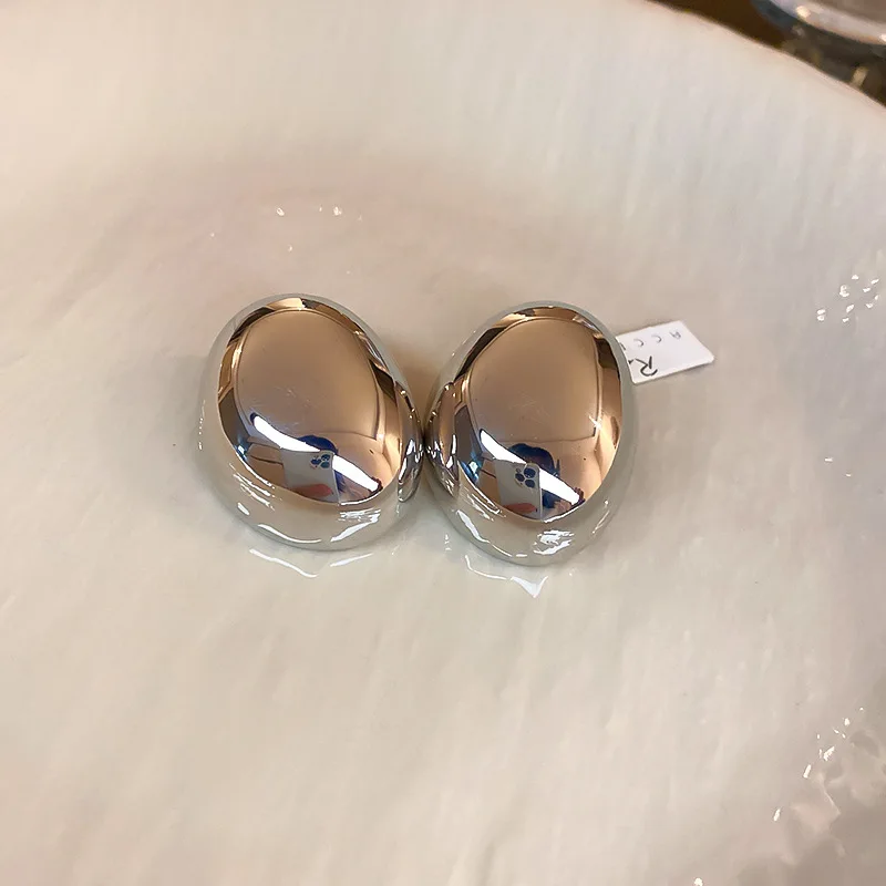 Metal Color: BRONZE - Hollow Oval Bean Shape Stud Earrings for Women Golden Silver Color Smooth Metal Earrings Simple Geometry Party Trendy Jewelry