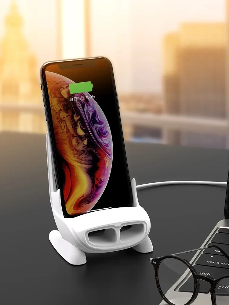 V8 Wireless Fast Charger Stand
