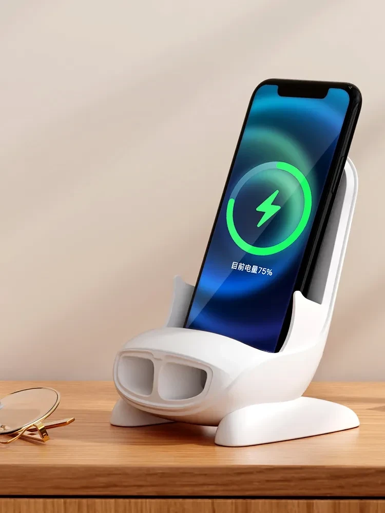 V8 Wireless Fast Charger Stand