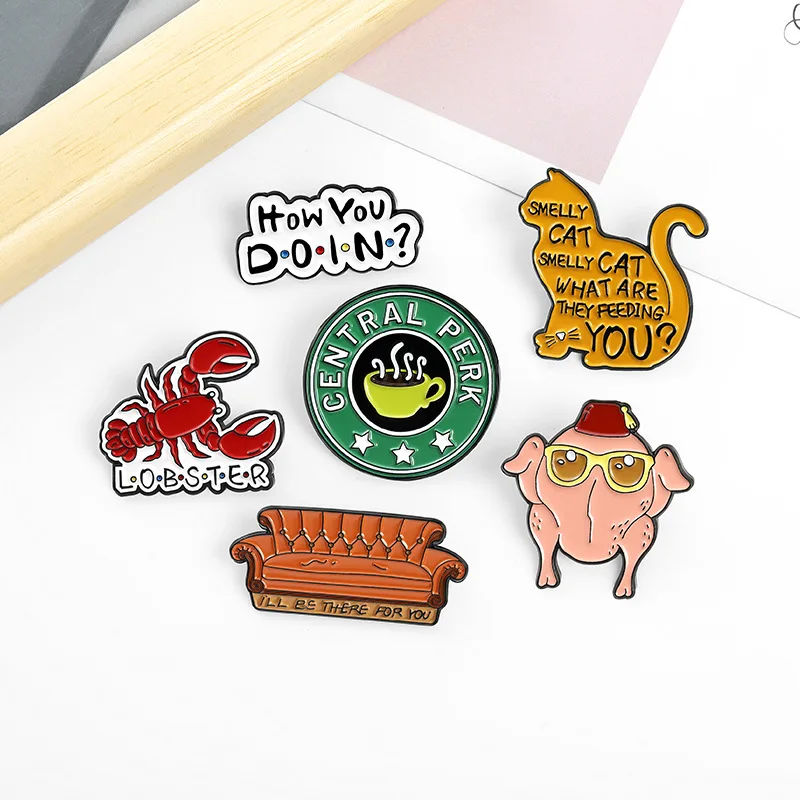 Metal color: Light Yellow Color, Ships From: CHINA - New Creative American TV Series Friends Pin Cartoon Cute Lobster Sofa Shaped Letter Pin Badge