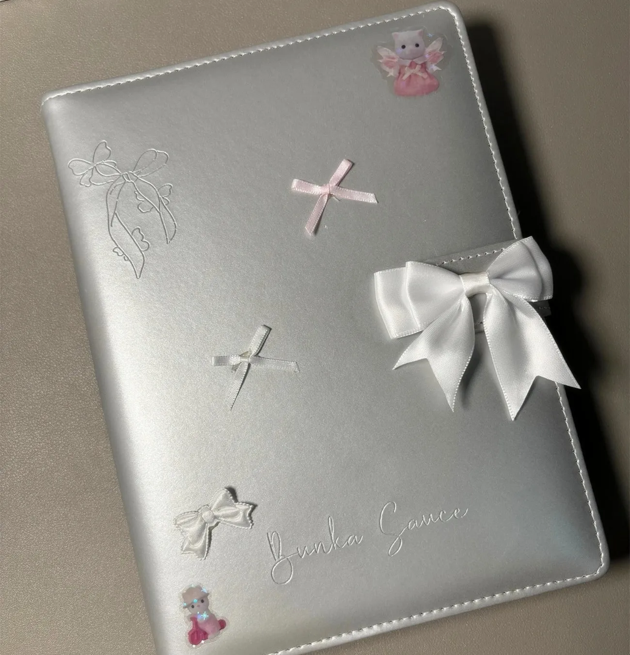 Color: WHITE - MINKYS PU Leather Silver A5 Kpop Photocards Collect Binder idol Photo Card Book Idol Storage Album Stationery