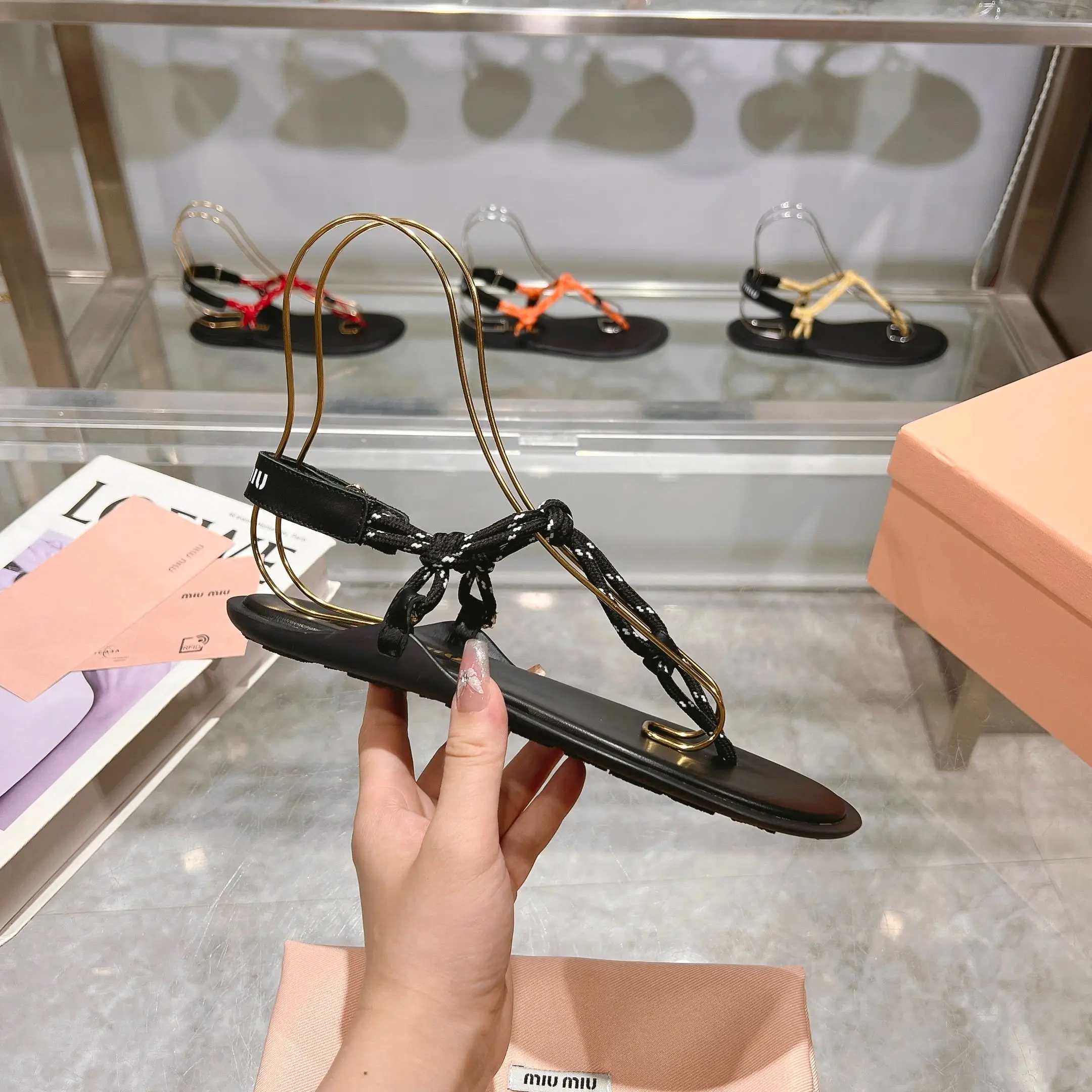 Color: black, Shoe Size: 36 - Fashionable and cost-effective MIU series 25 new summer products, the world's most popular flip-flops, versatile and trendy