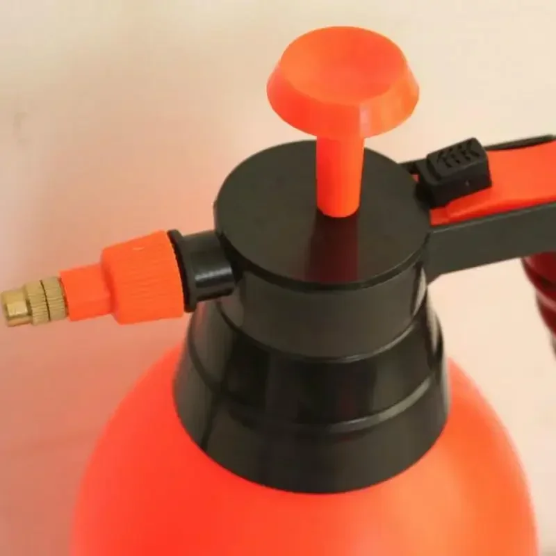 Color: Orange - 2.0/3.0L Car Washing Pressure Spray Pot Auto Clean Pump Sprayer Pressurized Spray Bottle GardeningTools