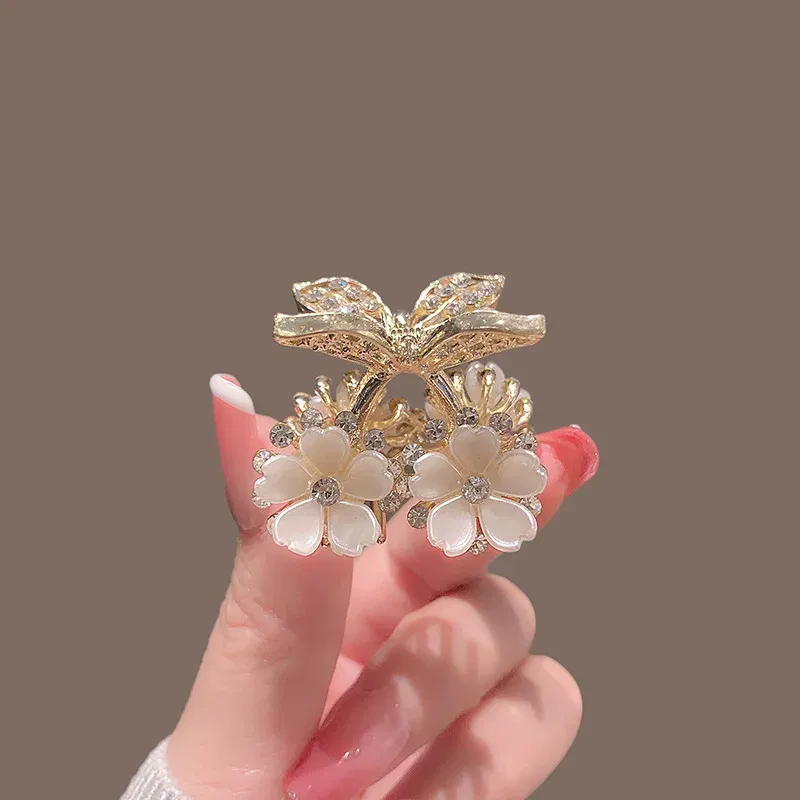 Color: black - Super Fairy Sakura Cherry Clip Small Size Girl Bangs Clip Side Clip Top Clip Fashionable Hairpin Hair Accessories