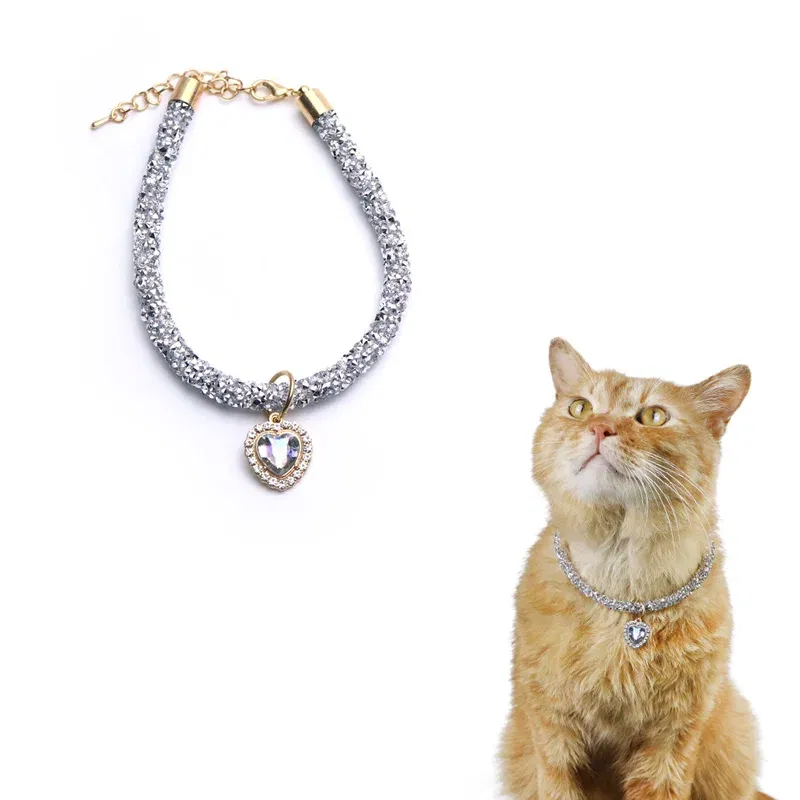 Color: WHITE, Size: S - Luxury Cat Collar with Heart Crystal Pendant Puppy Chihuahua Necklace Reflective Rhinestone Kitten Neck Strap Pets Accessories